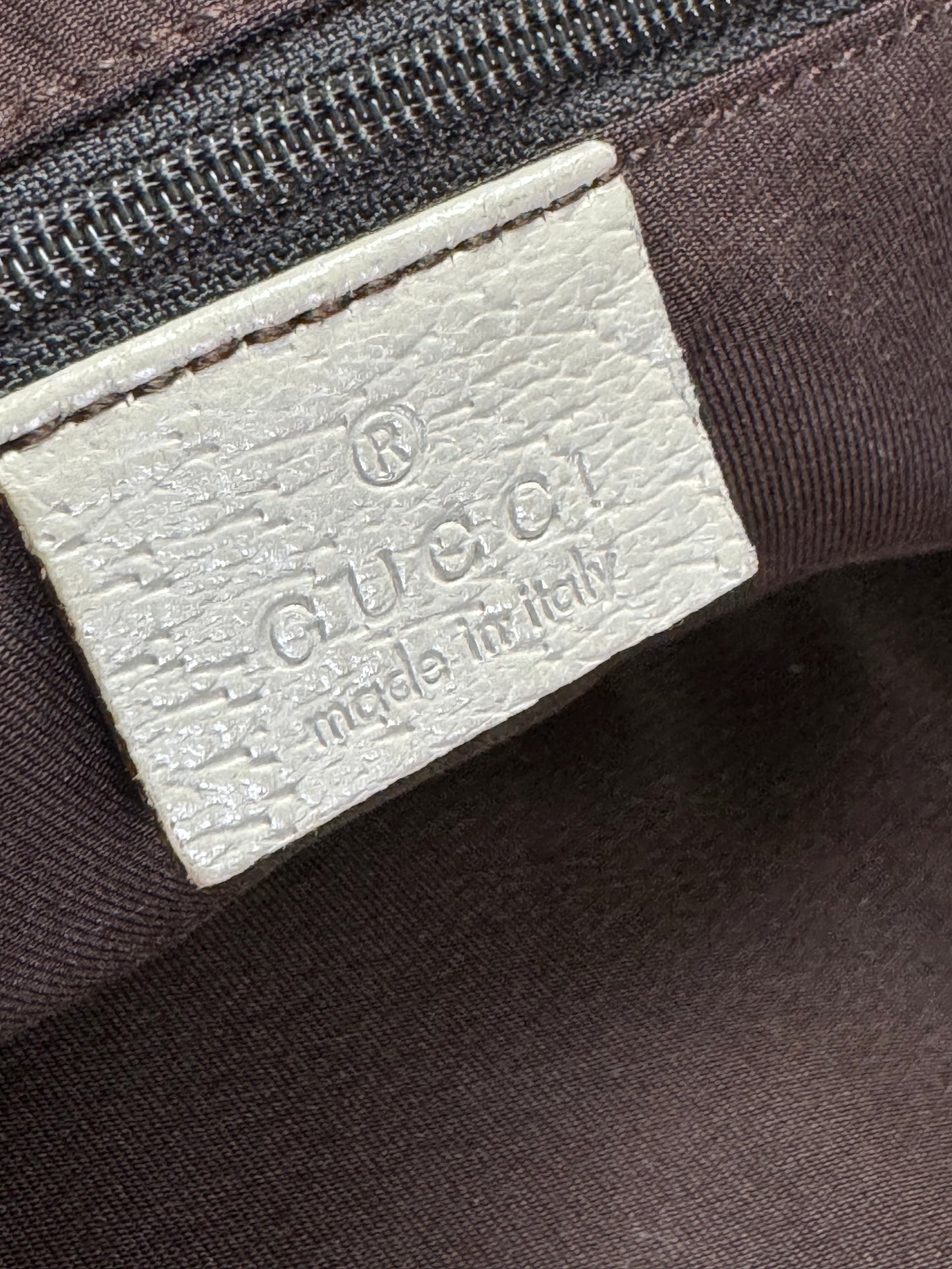 Authentic Gucci GG Abbey D-Ring Tote Bag in Beige