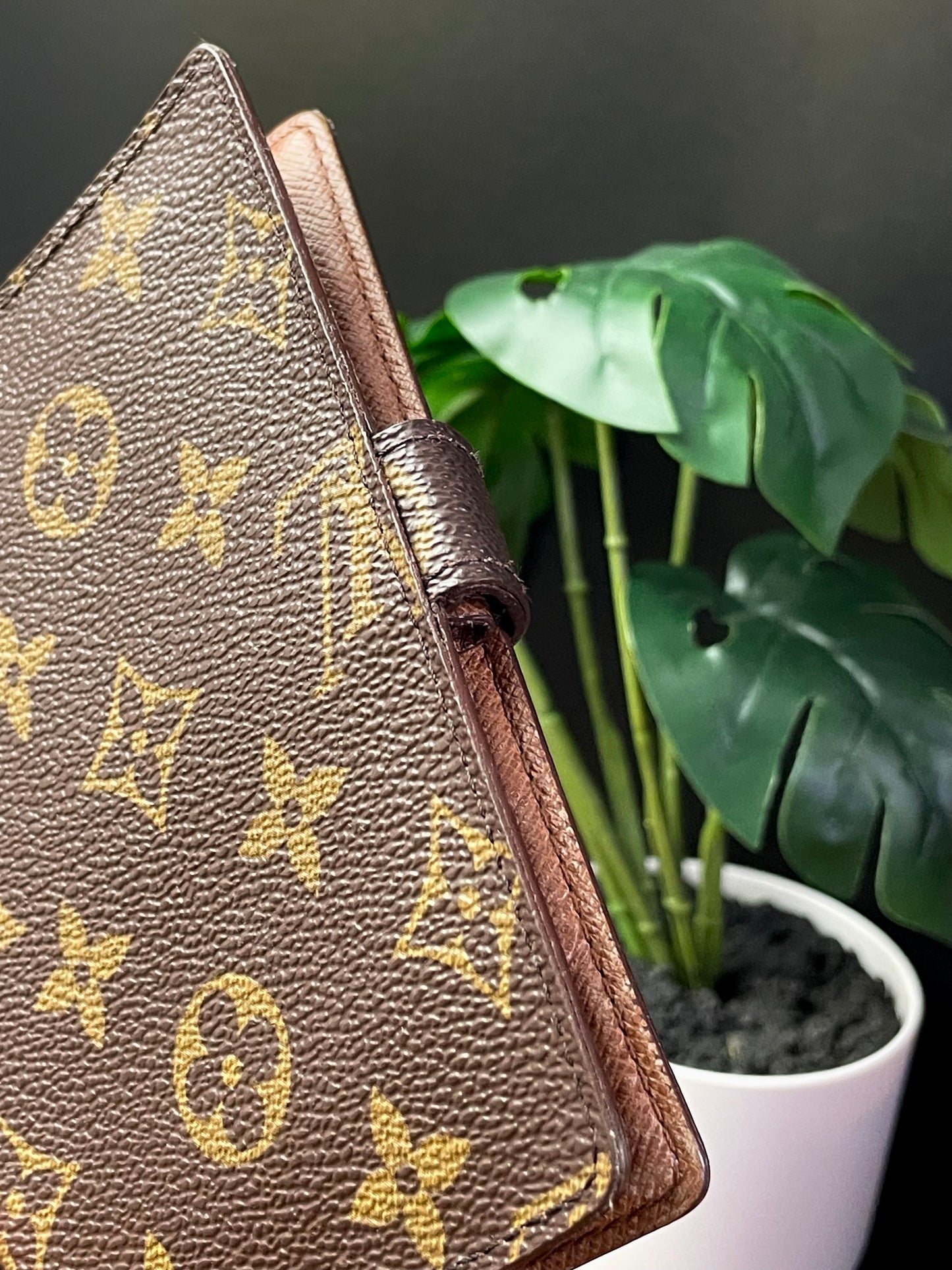 Authentic Louis Vuitton Monogram Agenda PM