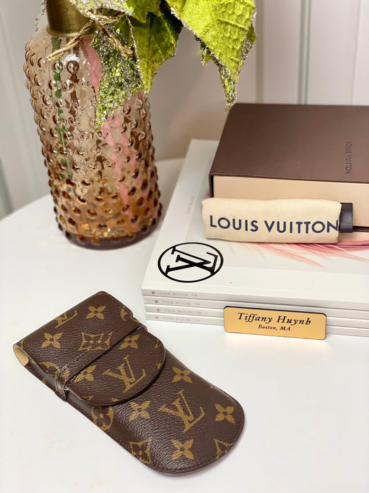 Authentic Louis Vuitton Monogram Etui Lunette Rabat