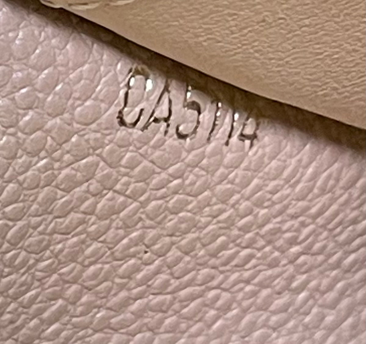 Authentic Louis Vuitton Empreinte Old Model Sarah Wallet Dune Beige