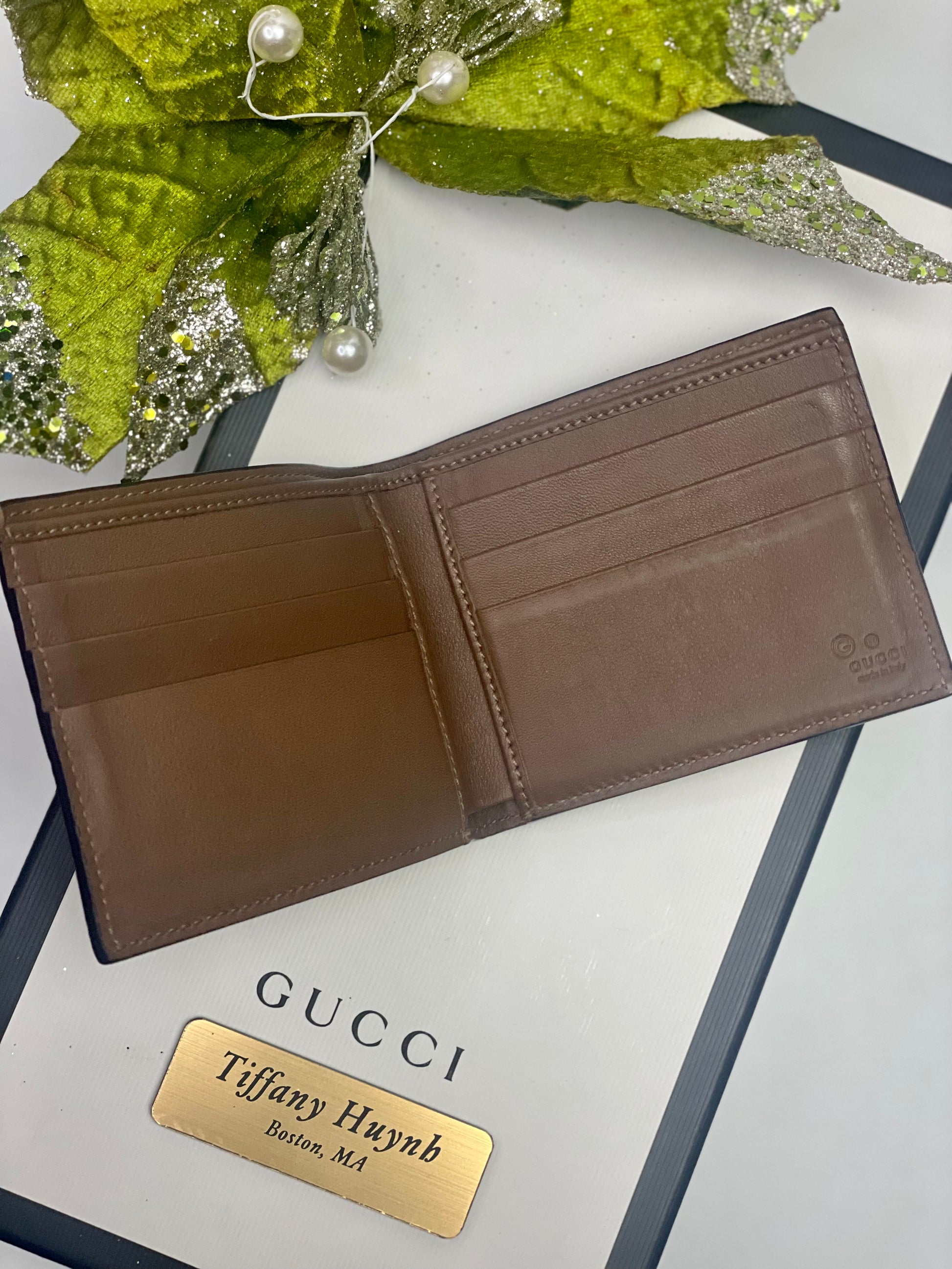 Gucci Men's Brown Leather Microguccissima Bifold Wallet