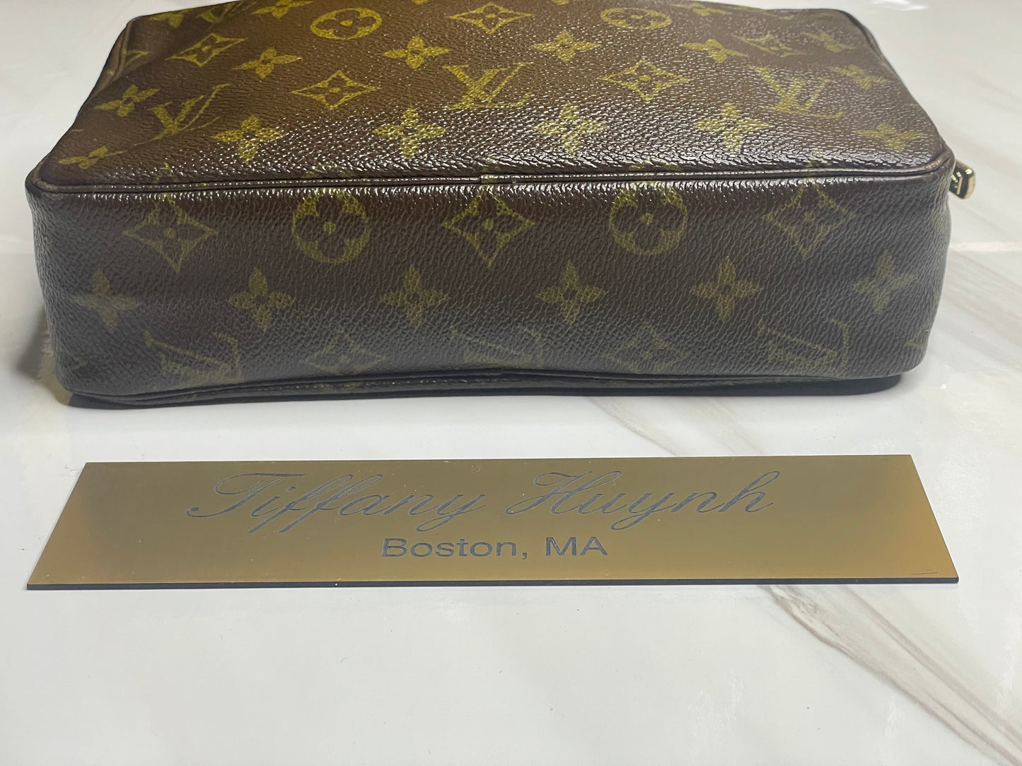 Authentic Louis Vuitton Monogram Trousse 23