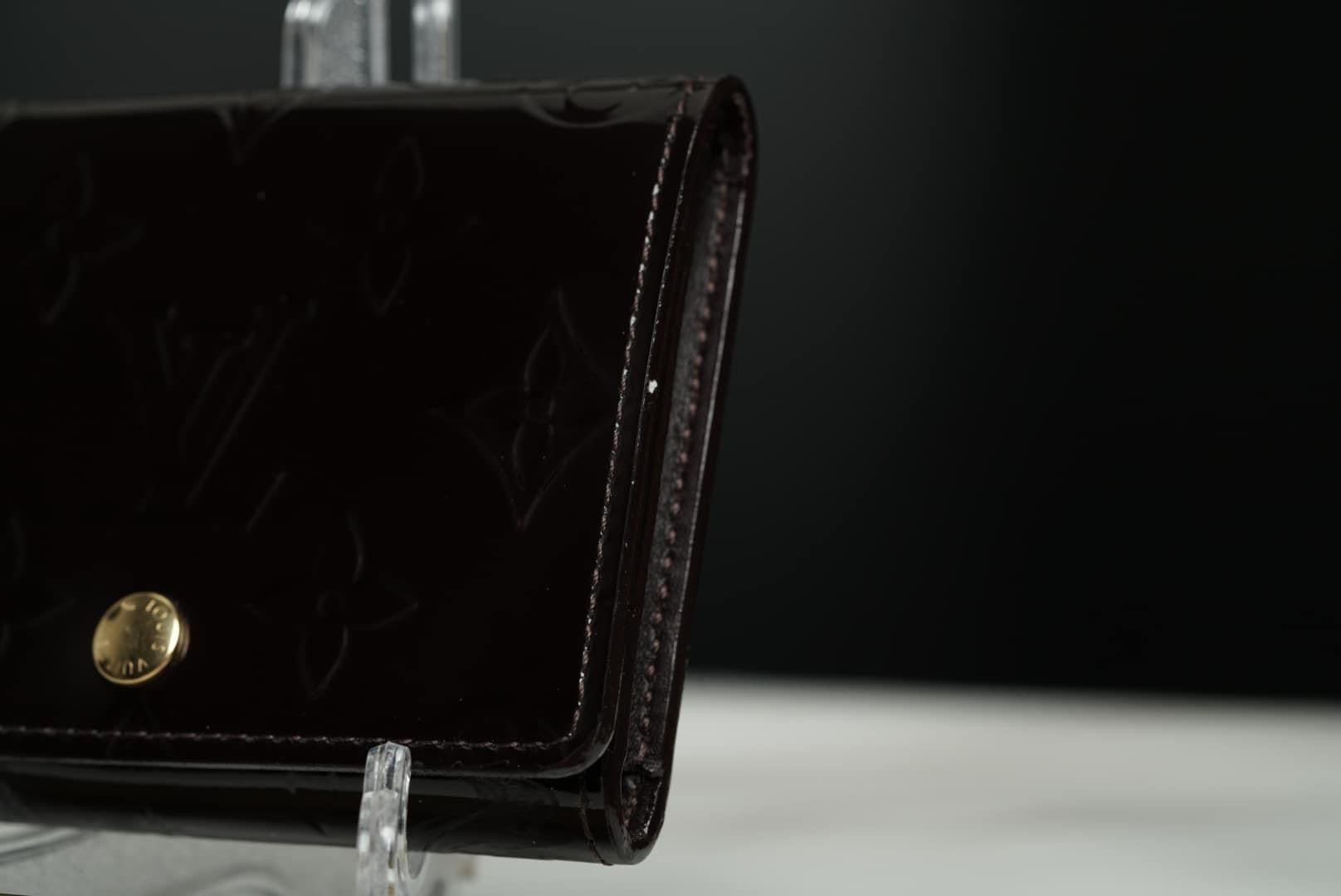Louis Vuitton M91409 Vernis Amarante Business Card Holder